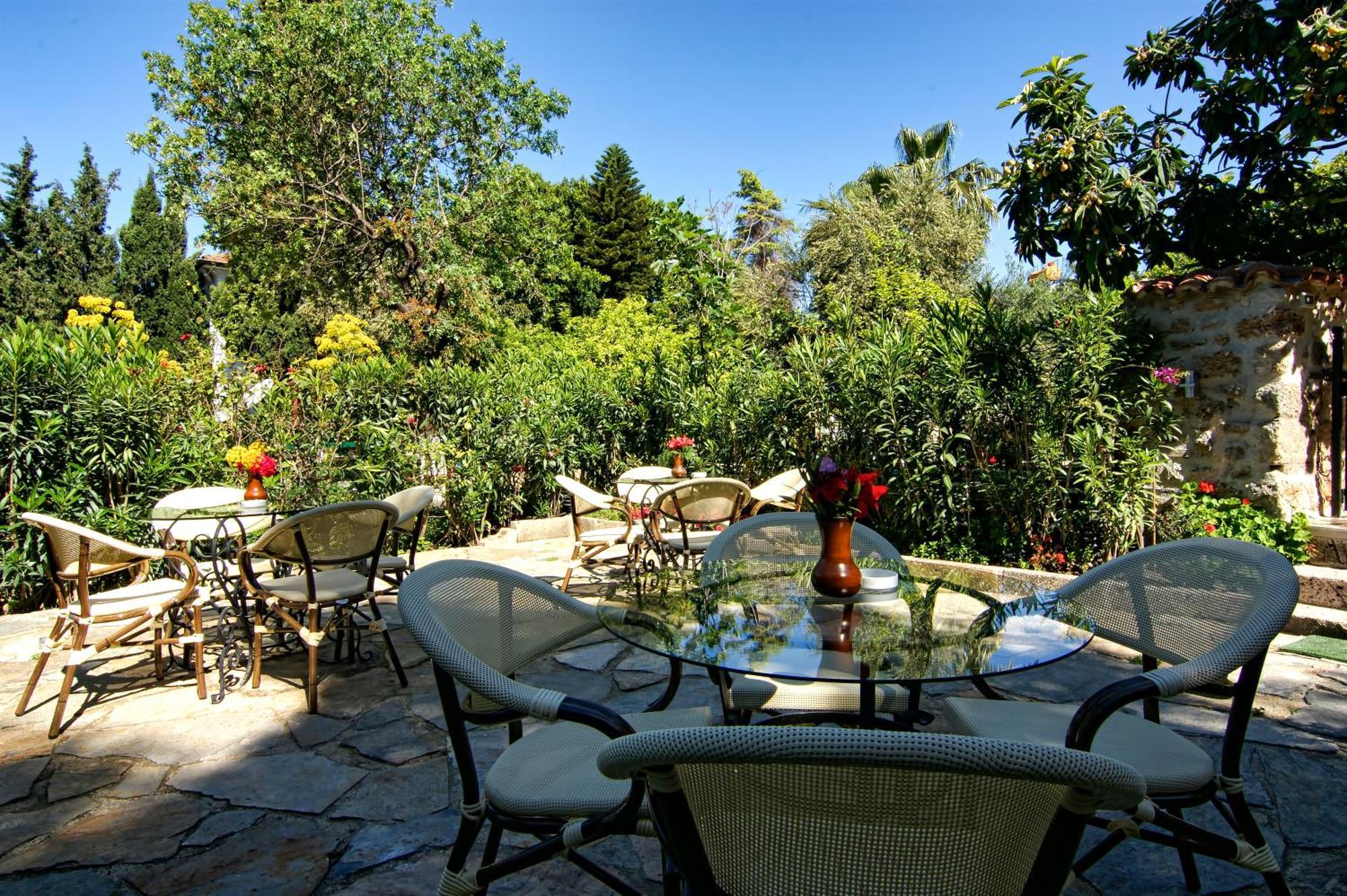 Minyon Hotel Antalya Eksteriør billede