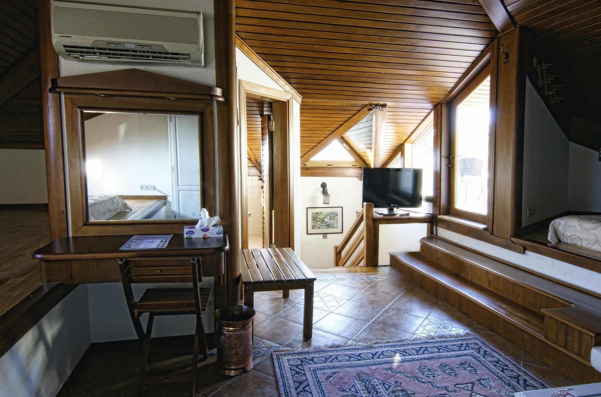 Minyon Hotel Antalya Eksteriør billede